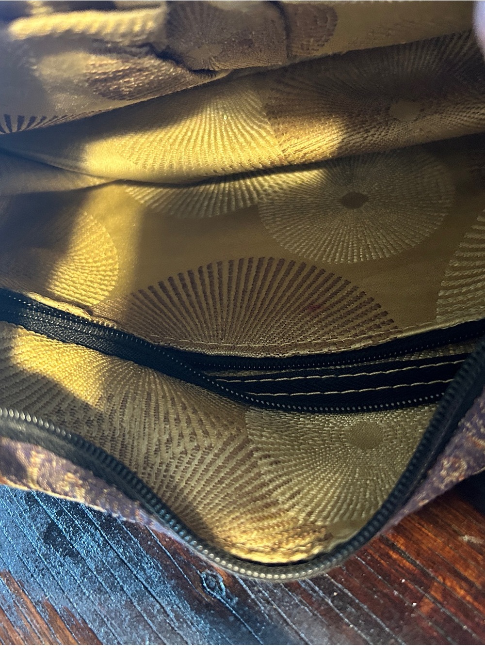 Cross Body Bag Gold Patterned Lined Handbag Interior Care-e- on bags